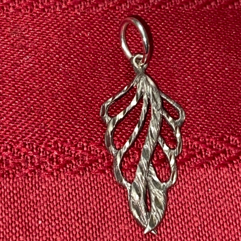 Vintage 80s Sterling Silver Leaf Pendant Charm